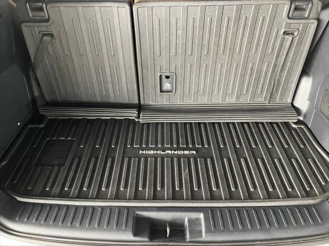 2020 Toyota Highlander Platinum