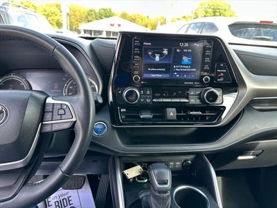 2022 Toyota HIGHLANDER HYBRD XLE