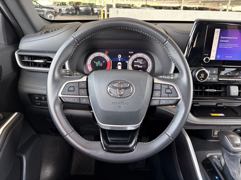 2025 Toyota Highlander XSE