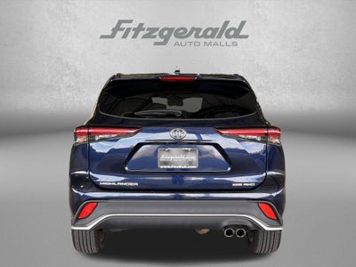 2025 Toyota Highlander XSE