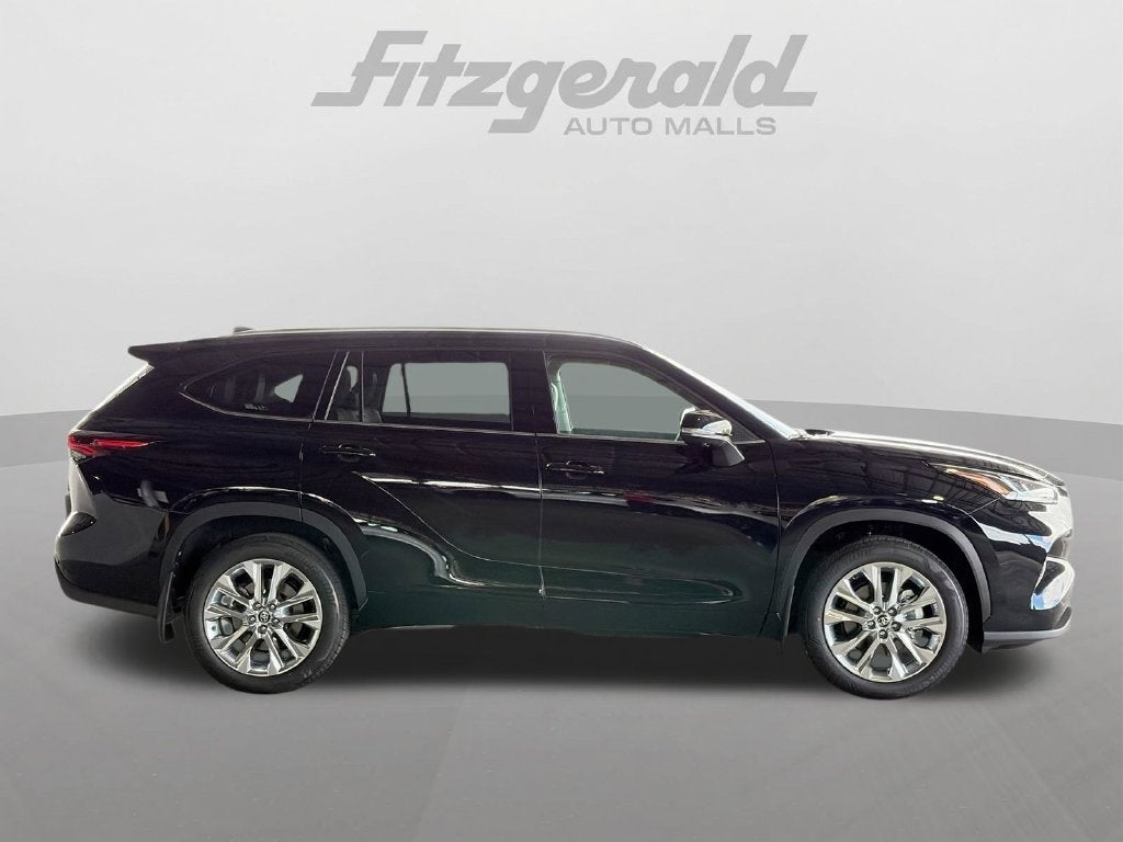 2026 Toyota Highlander Limited
