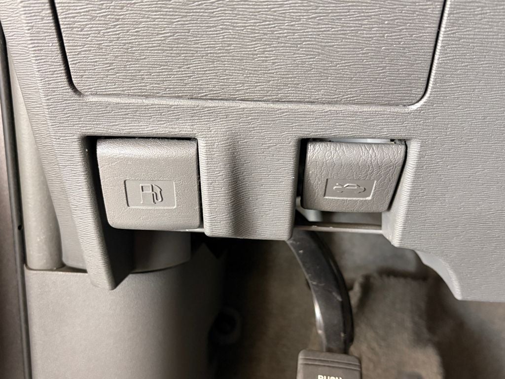 2017 Toyota SIENNA LE 3.5L LE 8 Passenger