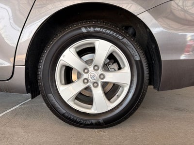 2017 Toyota SIENNA LE 3.5L LE 8 Passenger