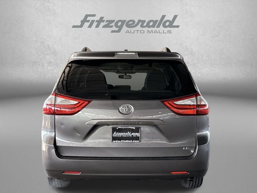 2017 Toyota SIENNA LE 3.5L LE 8 Passenger