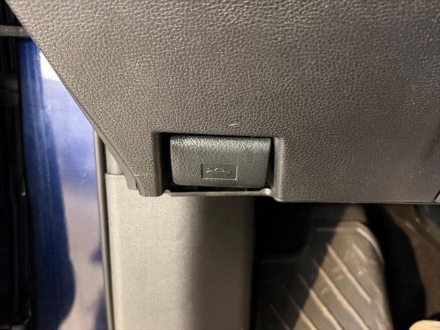 2025 Toyota TUNDRA 4X4 SR5