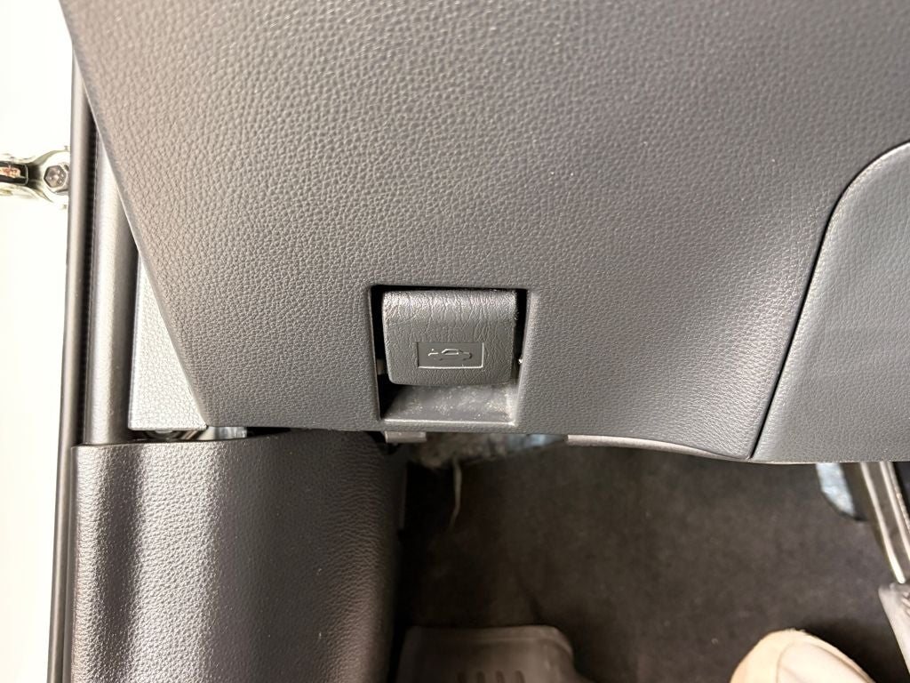 2022 Toyota COROLLA SE Nightshade