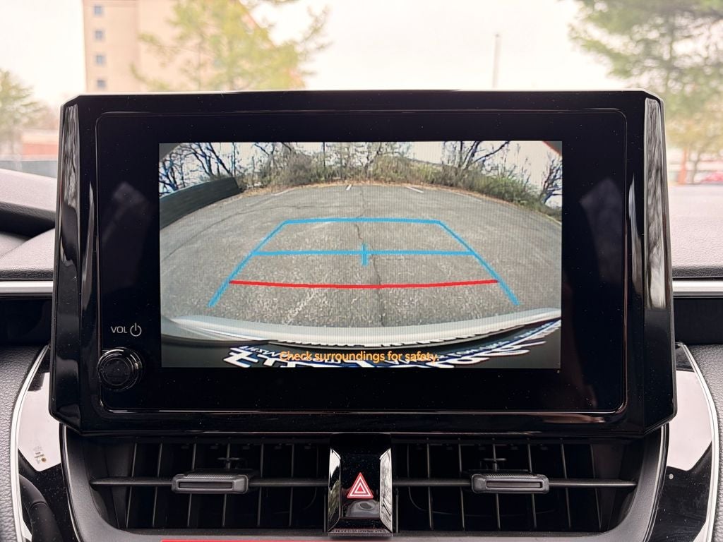 2025 Toyota COROLLA SE