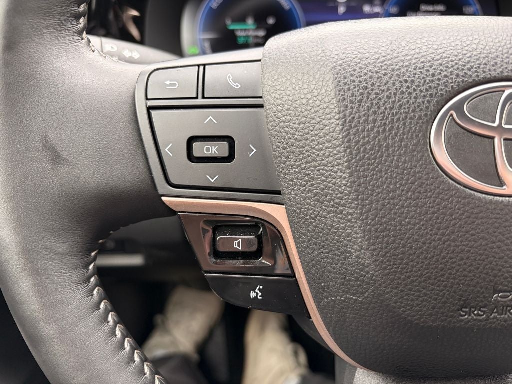 2026 Toyota CROWN XLE