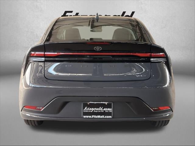 2025 Toyota PRIUS LE