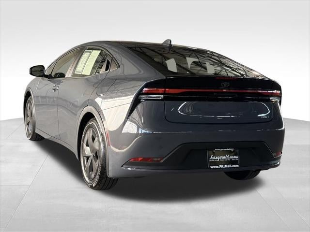 2025 Toyota PRIUS LE