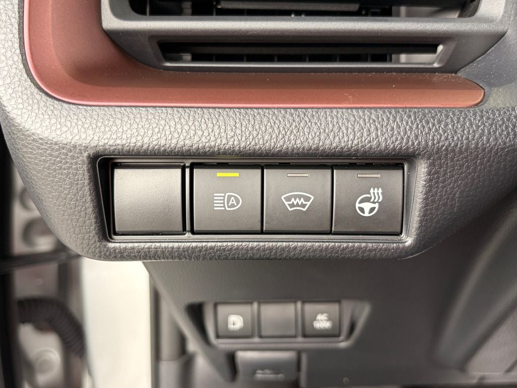 2024 Toyota Prius Prime SE