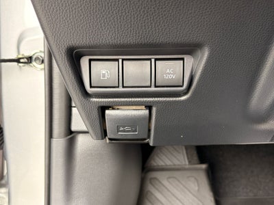 2024 Toyota Prius Prime SE