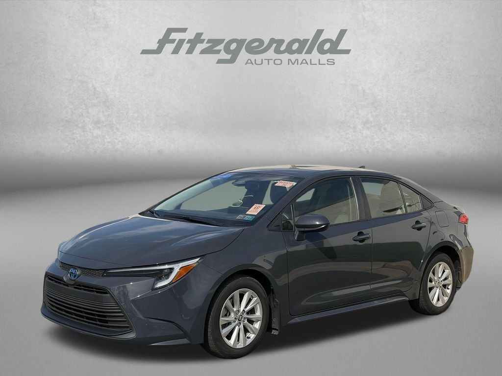 2025 Toyota COROLLA HYBRID LE
