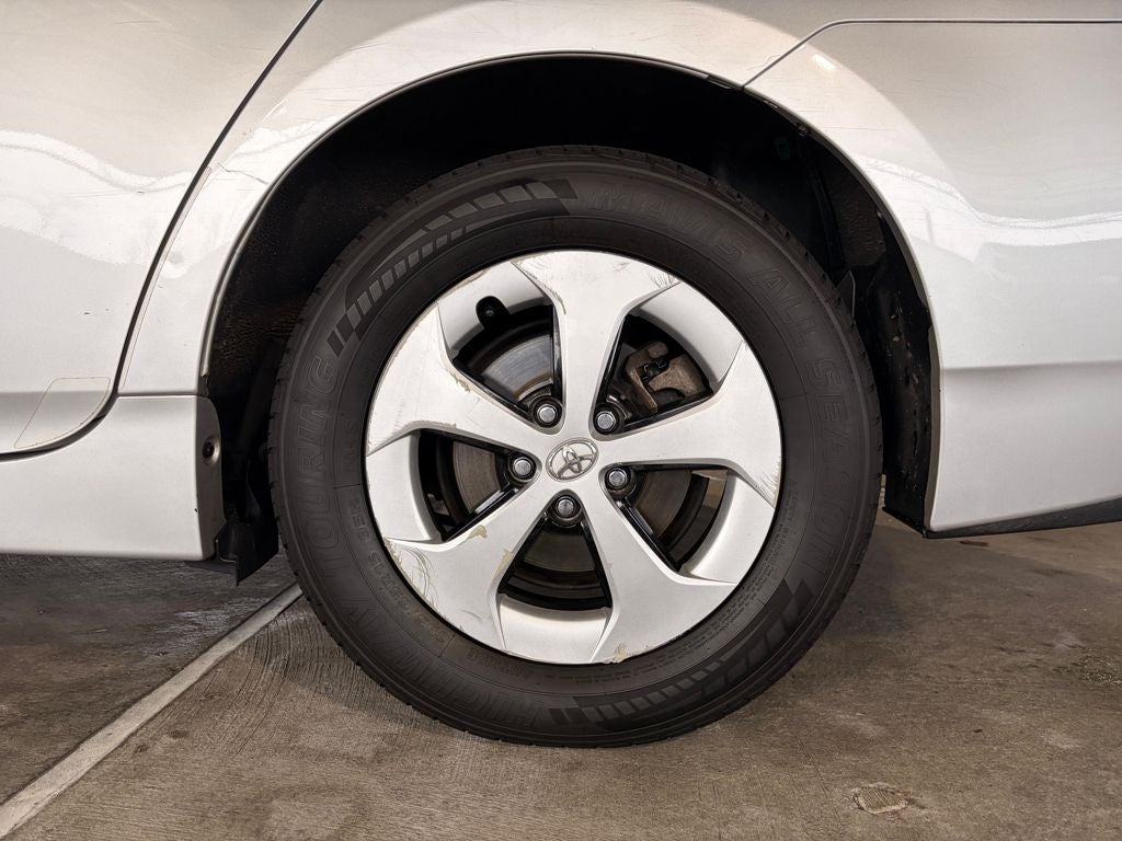 2012 Toyota PRIUS Three