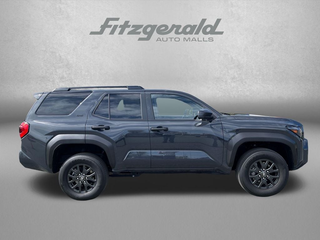 2025 Toyota 4RUNNER SR5