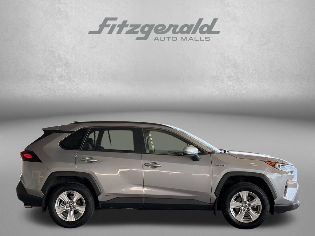 2021 Toyota RAV4 HYBRID XLE