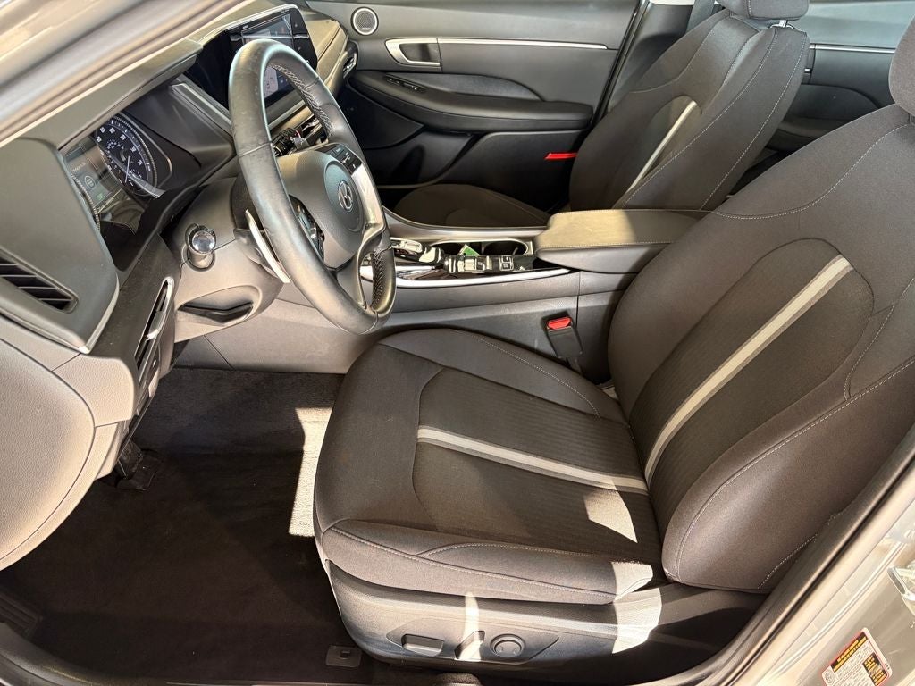 2022 Hyundai SONATA SEL