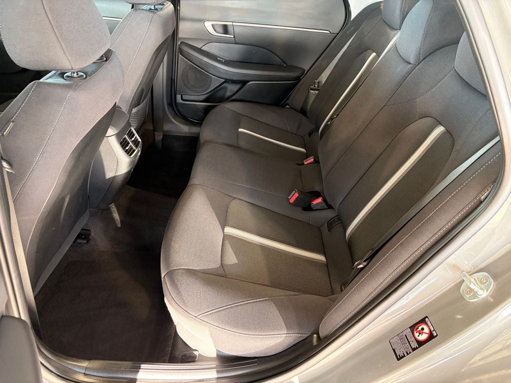 2022 Hyundai SONATA SEL