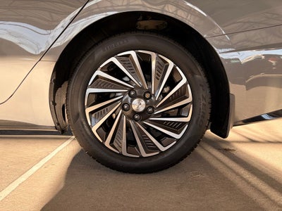 2022 Hyundai SONATA SEL