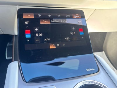2026 Cadillac VISTIQ Luxury
