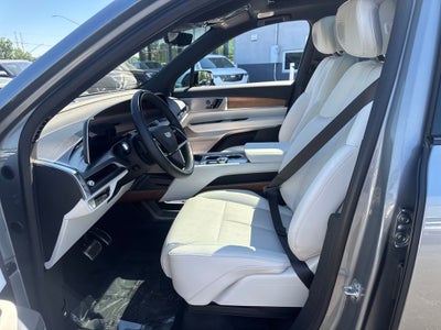 2026 Cadillac VISTIQ Luxury