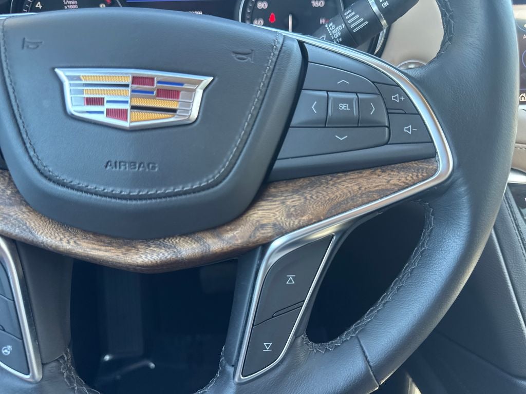 2024 Cadillac XT5 Premium Luxury