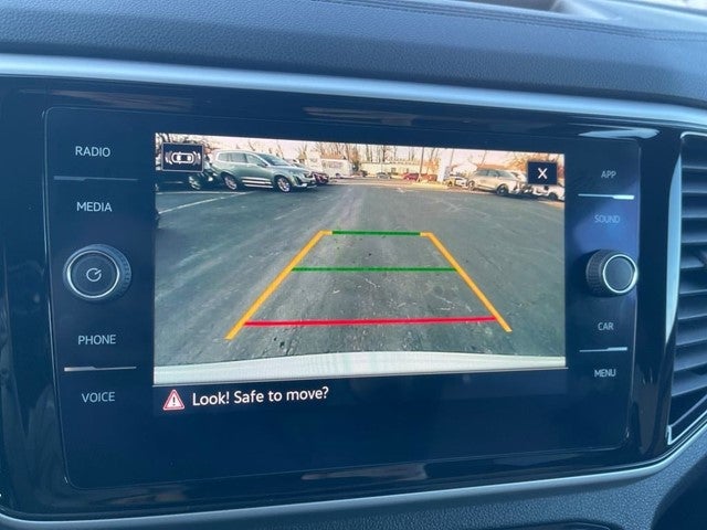 2022 Volkswagen Atlas Cross Sport 3.6L V6 SE w/Technology