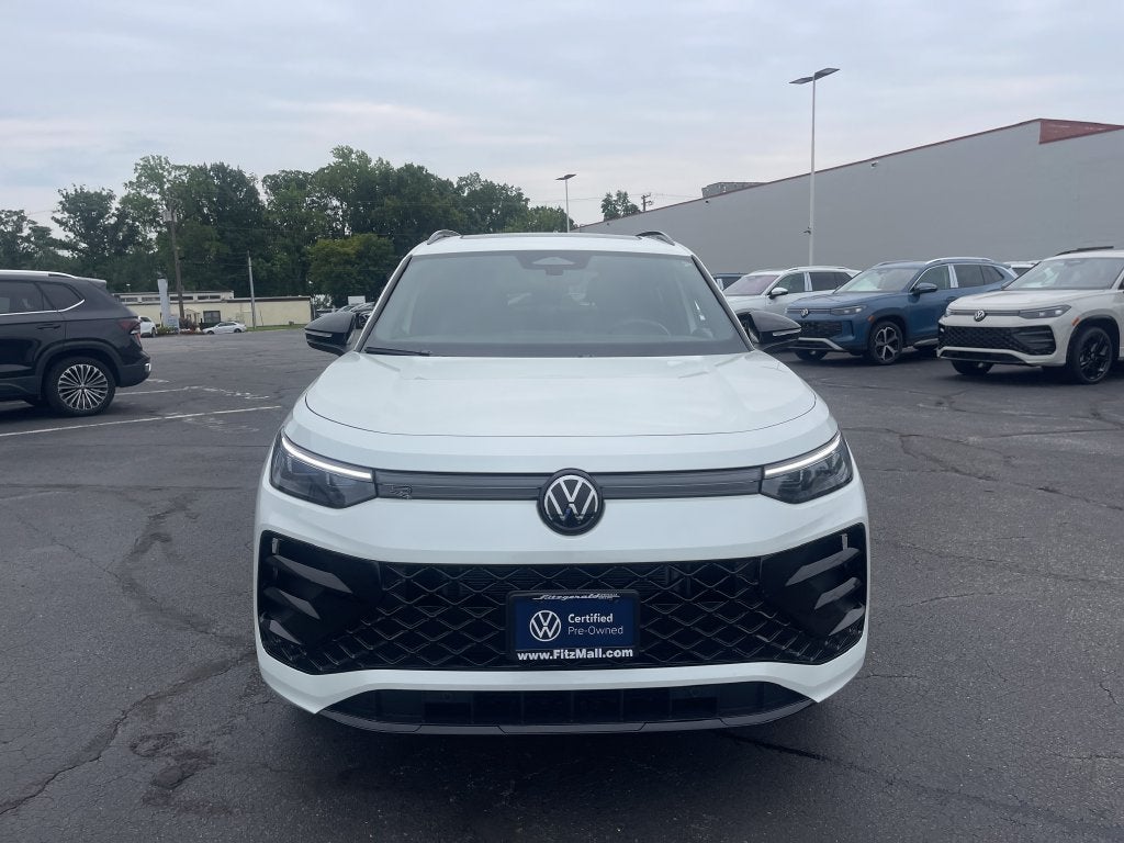 2026 Volkswagen Tiguan 2.0T SE R-Line Black