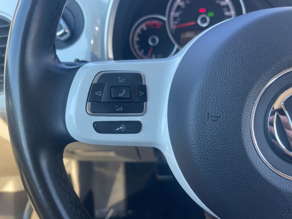 2018 Volkswagen Beetle 2.0T SE
