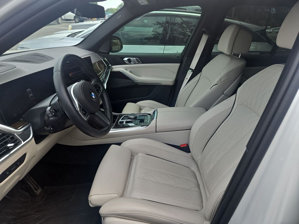 2025 BMW X5 xDrive40i