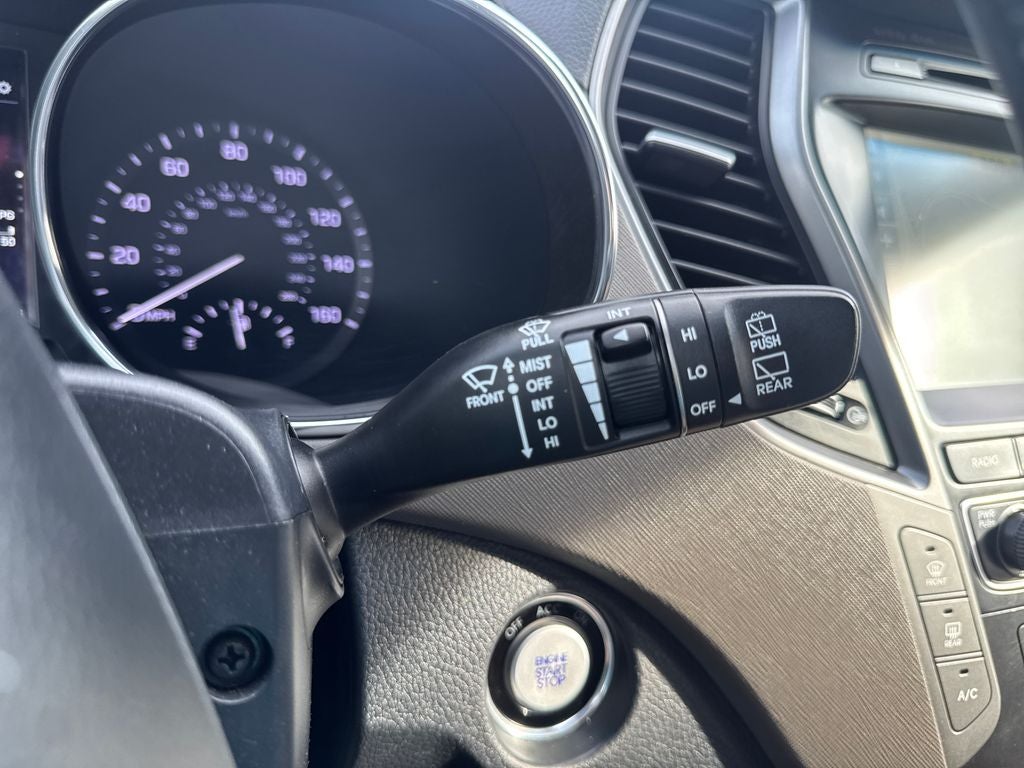 2017 Hyundai SANTA FE SE Ultimate