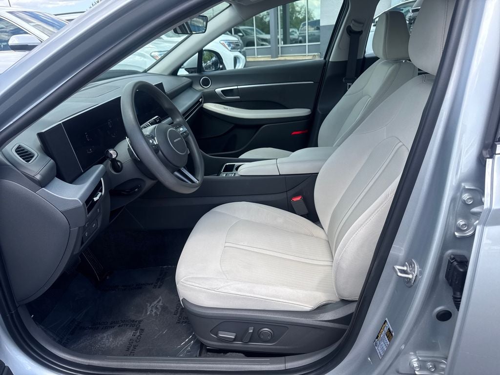2025 Hyundai SONATA SEL