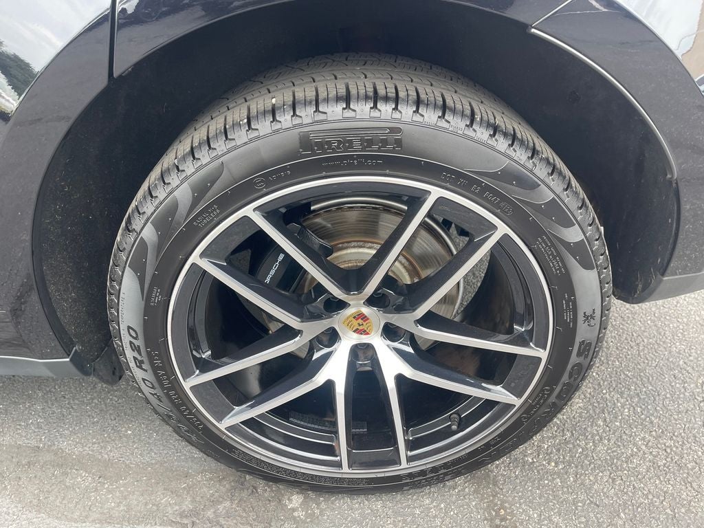 2024 Porsche Macan Base