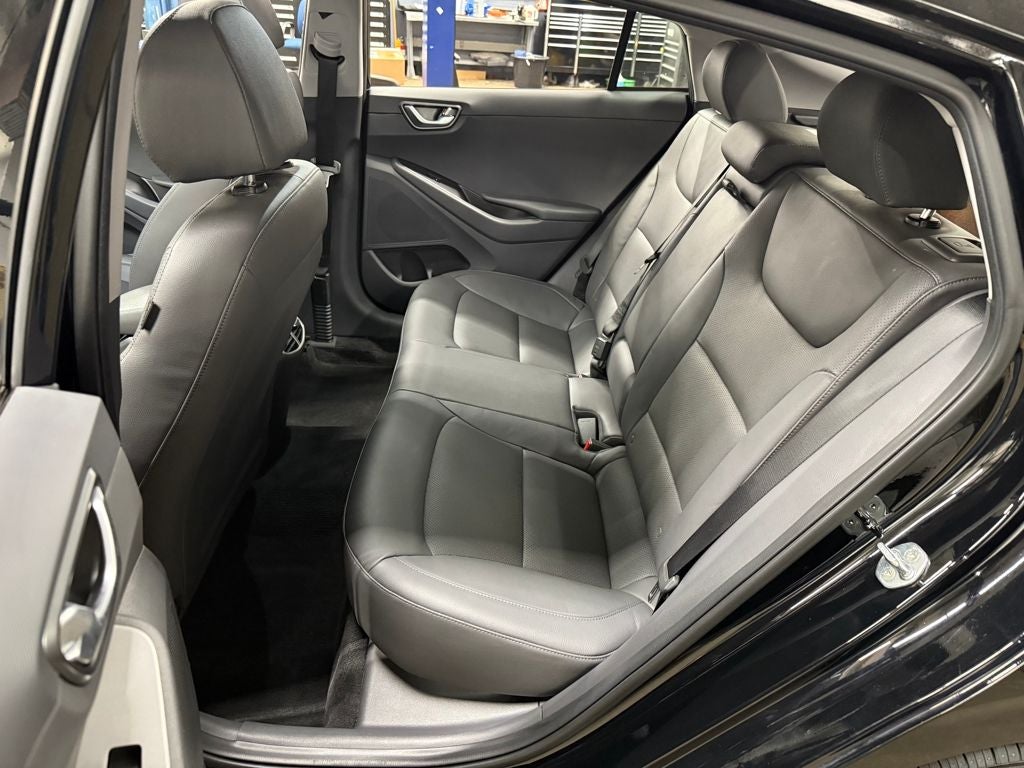 2020 Hyundai IONIQ ELECTRIC Limited