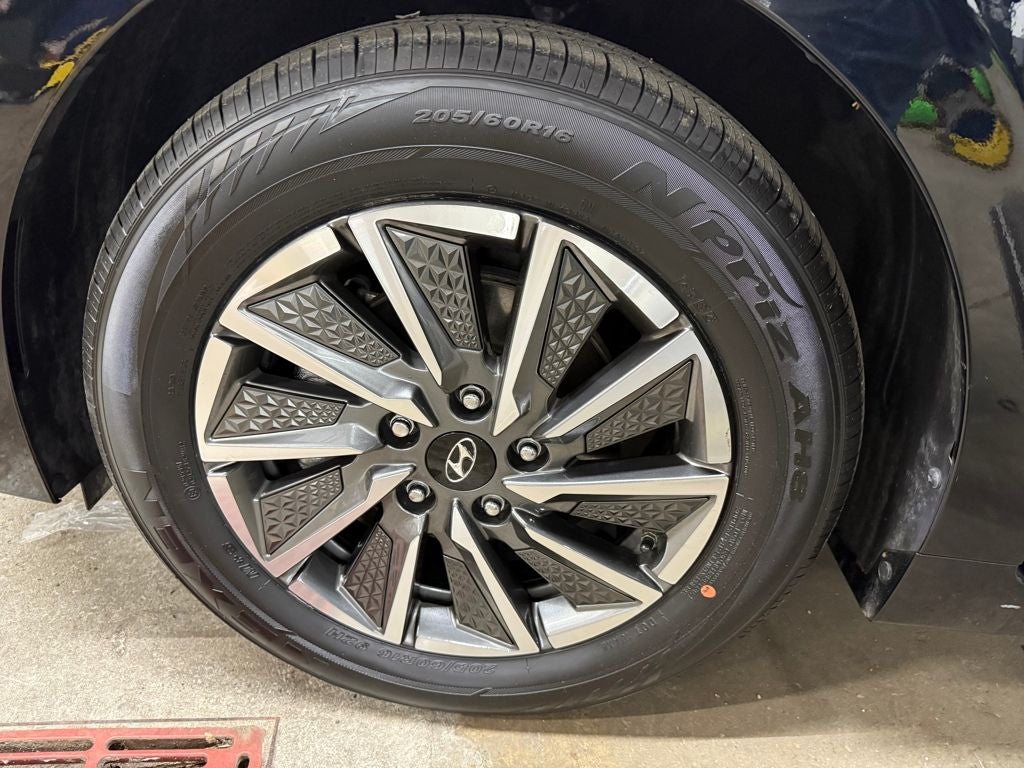 2020 Hyundai IONIQ ELECTRIC Limited