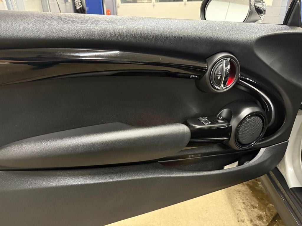 2015 MINI Cooper Base