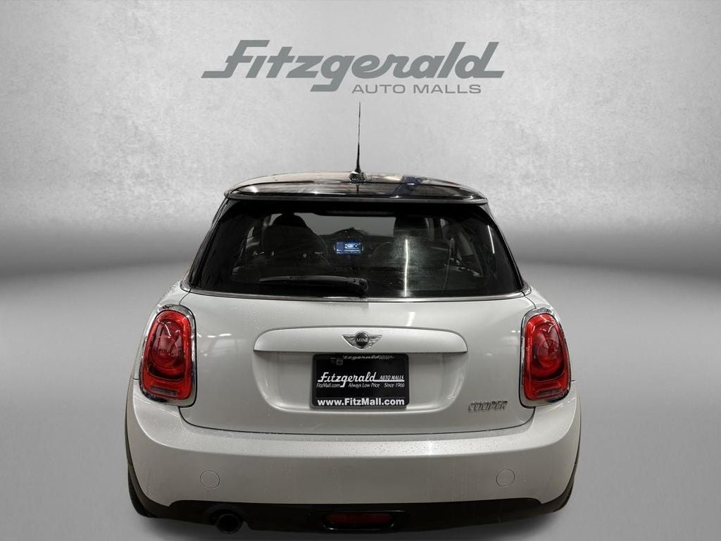 2015 MINI Cooper Base