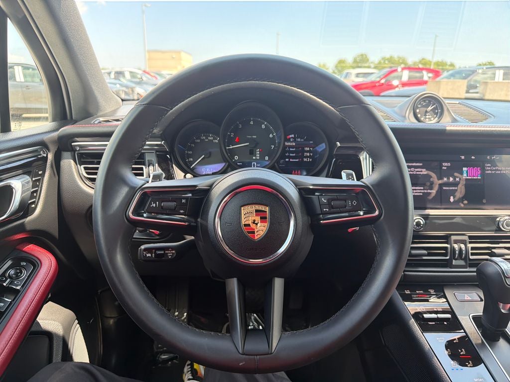 2025 Porsche Macan Base