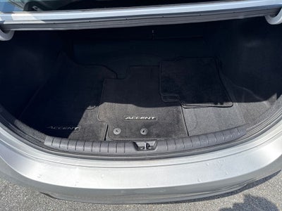 2022 Hyundai ACCENT SE