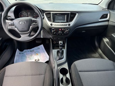 2022 Hyundai ACCENT SE