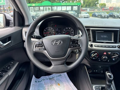 2022 Hyundai ACCENT SE