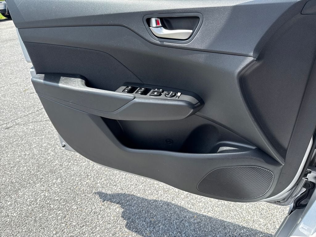 2022 Hyundai ACCENT SE