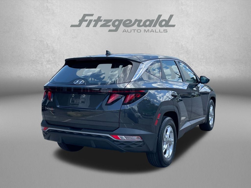 2023 Hyundai TUCSON SE