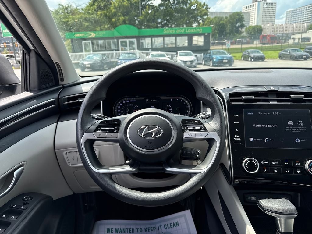 2023 Hyundai TUCSON SE