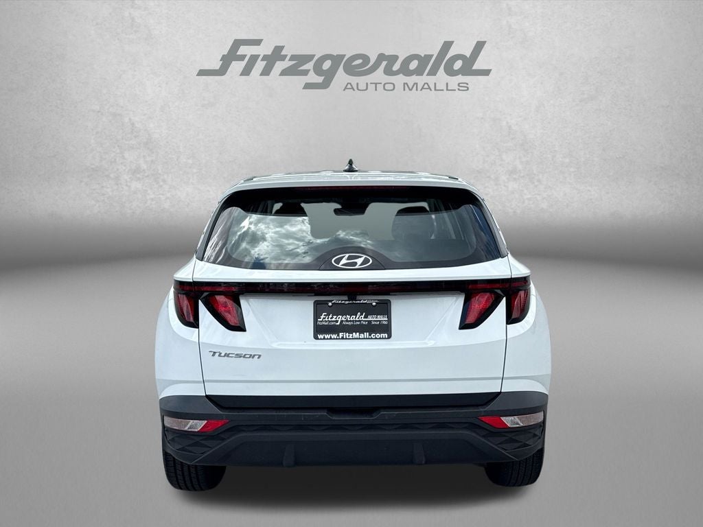 2023 Hyundai TUCSON SE