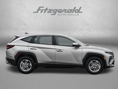 2026 Hyundai TUCSON SE