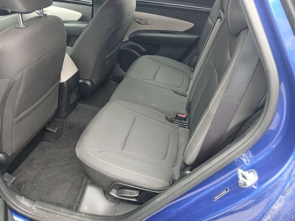 2023 Hyundai TUCSON SE