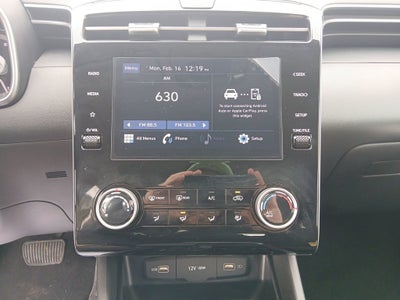 2023 Hyundai TUCSON SE