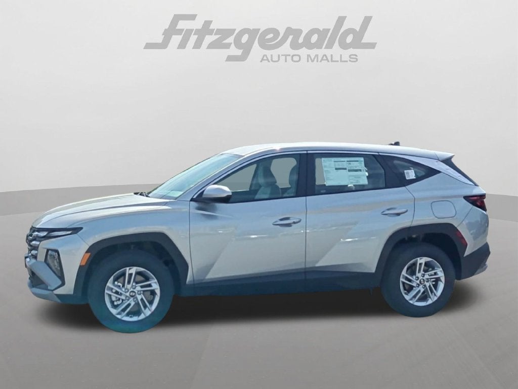 2026 Hyundai TUCSON SE AWD