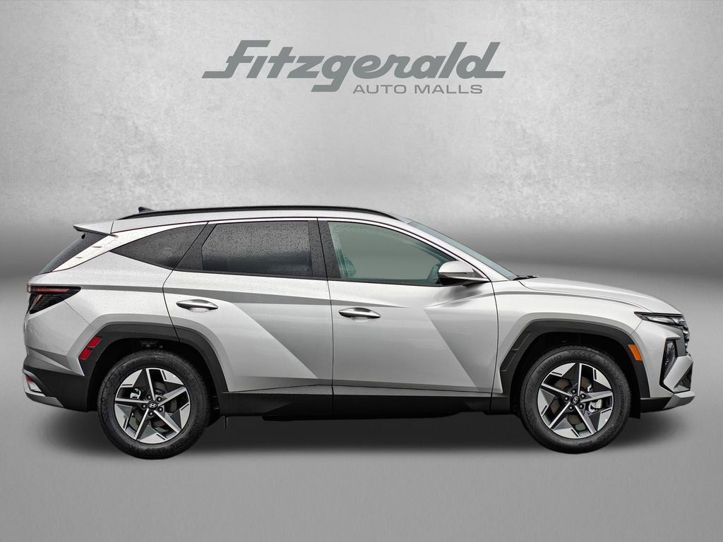 2026 Hyundai TUCSON SEL Premium FWD